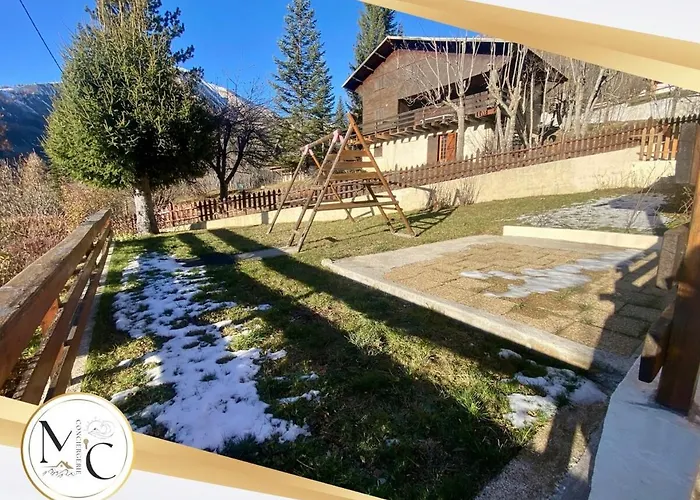 Cozy Mountain View, Garden Apartment Allos